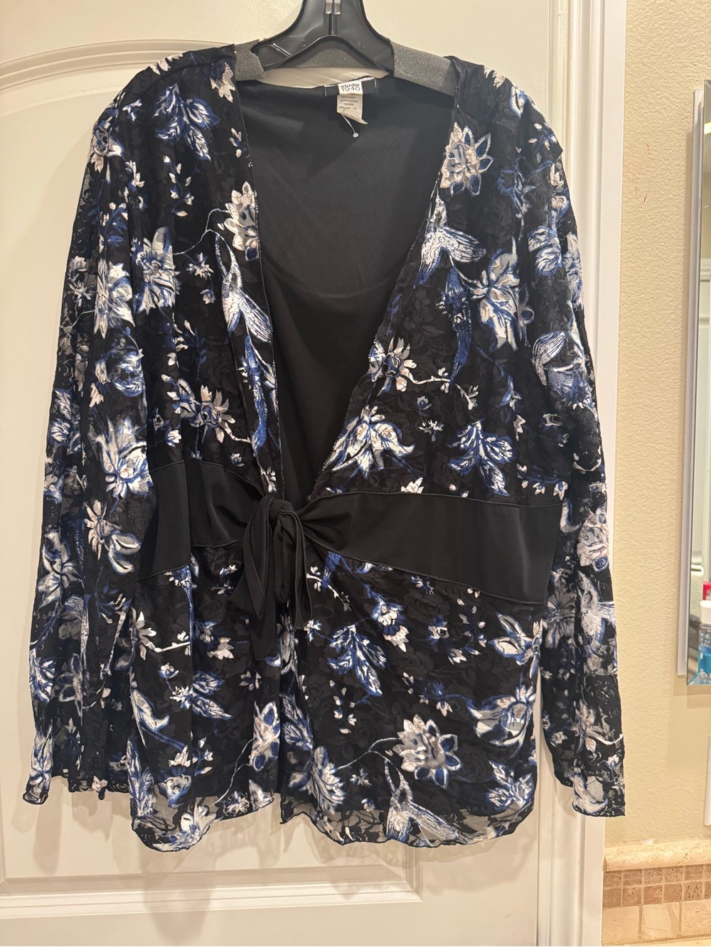 Floral Tie-Front Sheer Kimono Cardigan - Black & Blue 30/32 womens